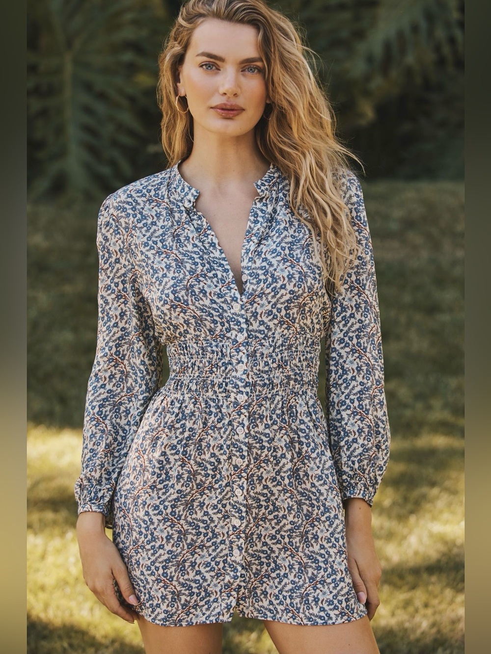 Sundays by We Are Sundays Blue Floral Linen Blend Smocked Romper Dress Large